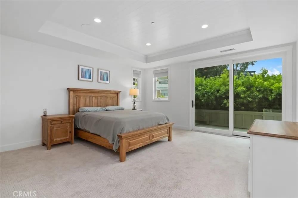 802 Summit Laguna Beach, CA 92651