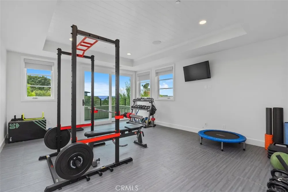802 Summit Laguna Beach, CA 92651