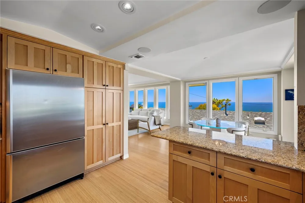31953 10th Avenue Laguna Beach, CA 92651