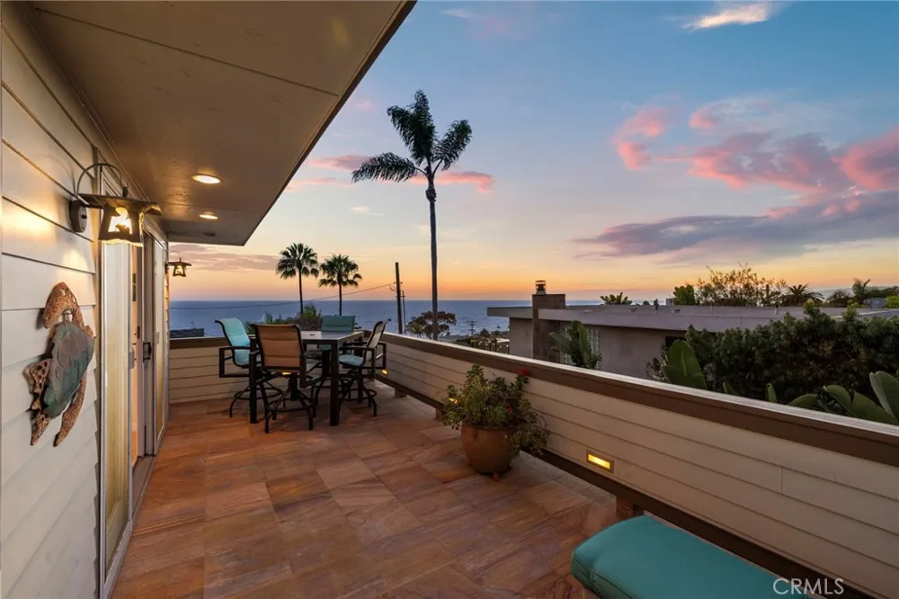 31953 10th Avenue Laguna Beach, CA 92651