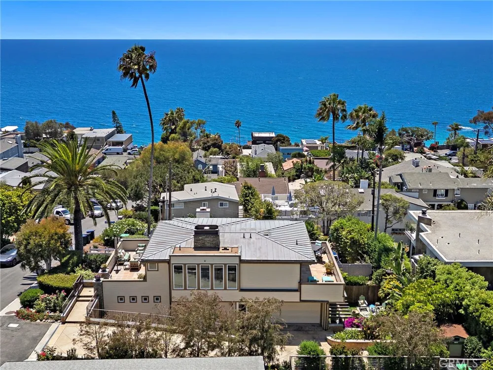 31953 10th Avenue Laguna Beach, CA 92651