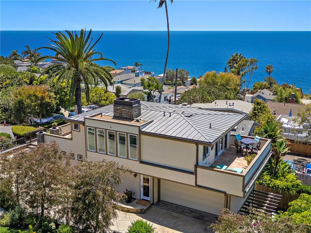 31953 10th Avenue Laguna Beach, CA 92651