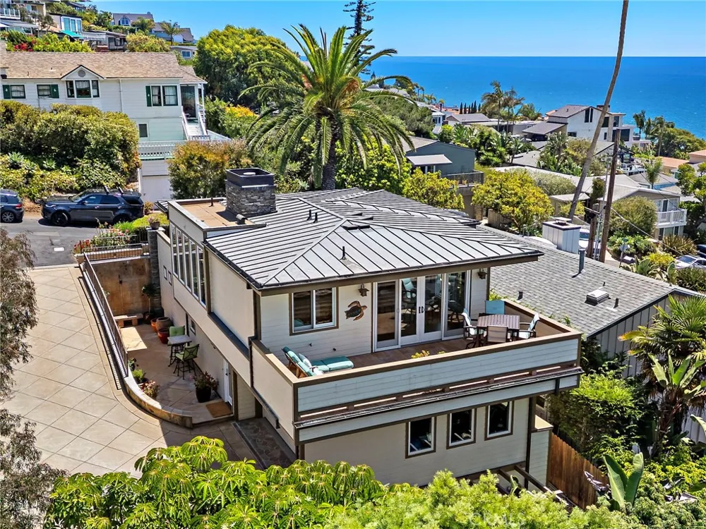 31953 10th Avenue Laguna Beach, CA 92651