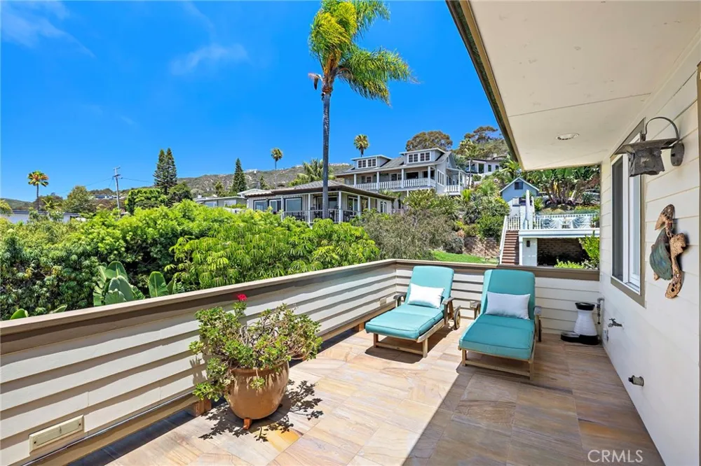 31953 10th Avenue Laguna Beach, CA 92651