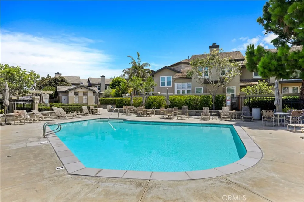 26 Cameray Heights Laguna Niguel, CA 92677