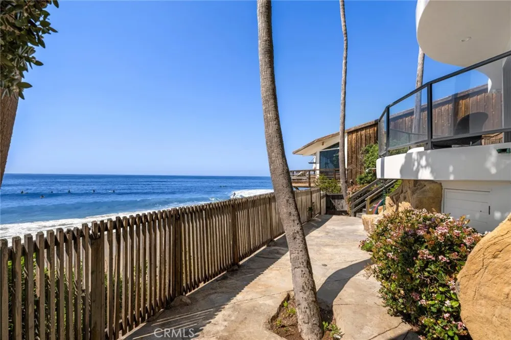 921 Gaviota Drive Laguna Beach, CA 92651