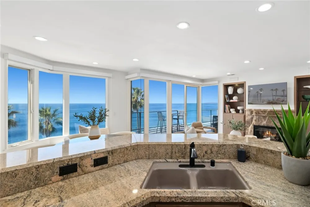 921 Gaviota Drive Laguna Beach, CA 92651