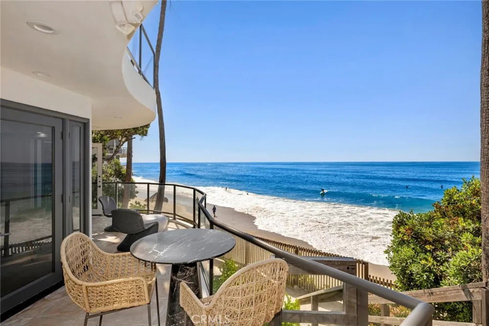 921 Gaviota Drive Laguna Beach, CA 92651