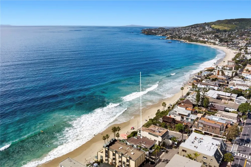 921 Gaviota Drive Laguna Beach, CA 92651