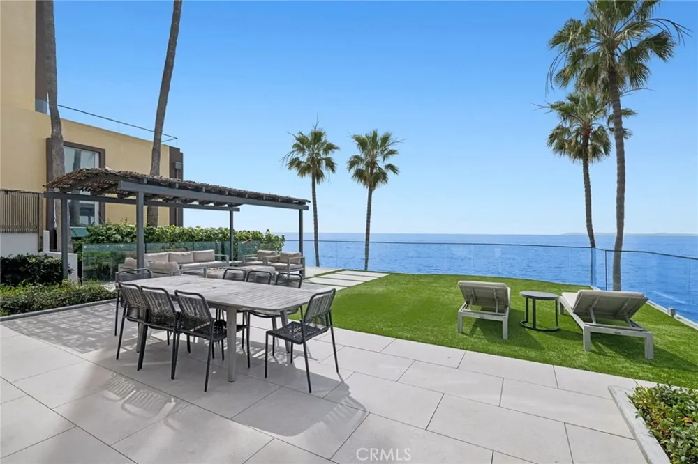 921 Gaviota Drive Laguna Beach, CA 92651