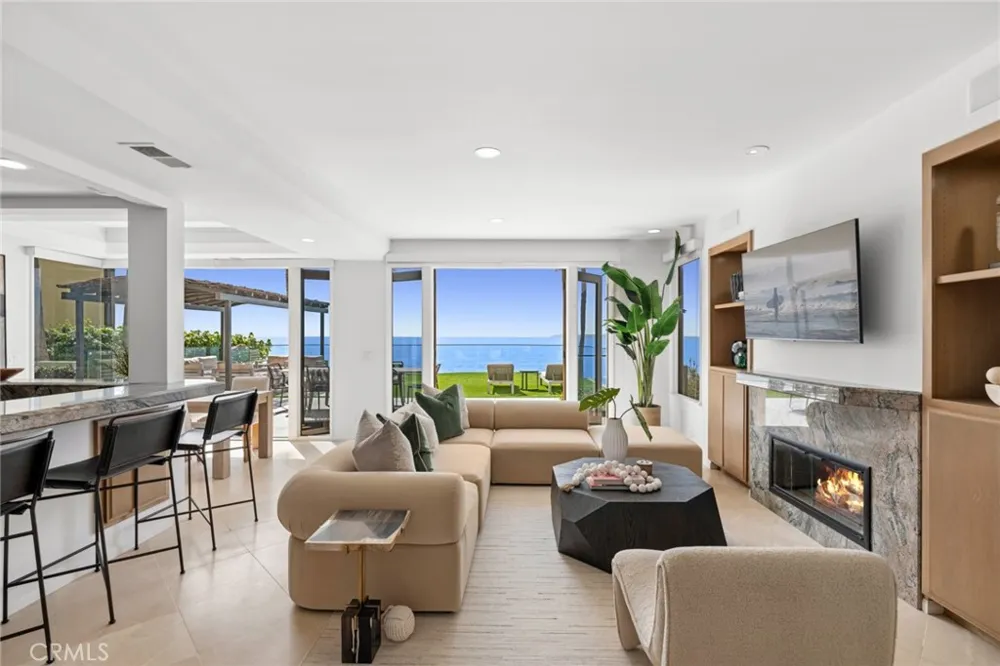 921 Gaviota Drive Laguna Beach, CA 92651