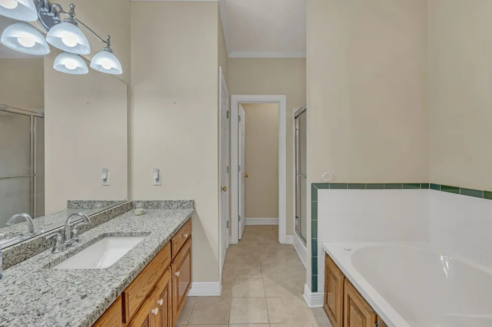 260 Kerr Farms Ln Savannah, TN 38372
