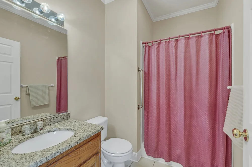 260 Kerr Farms Ln Savannah, TN 38372