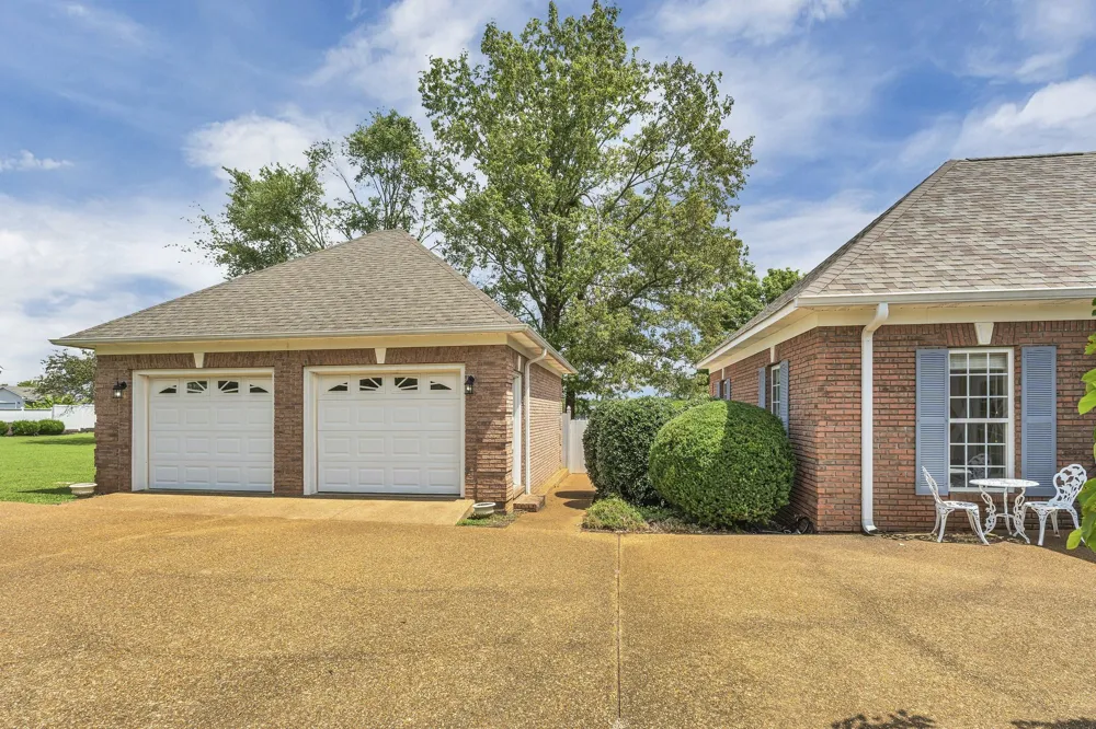 260 Kerr Farms Ln Savannah, TN 38372