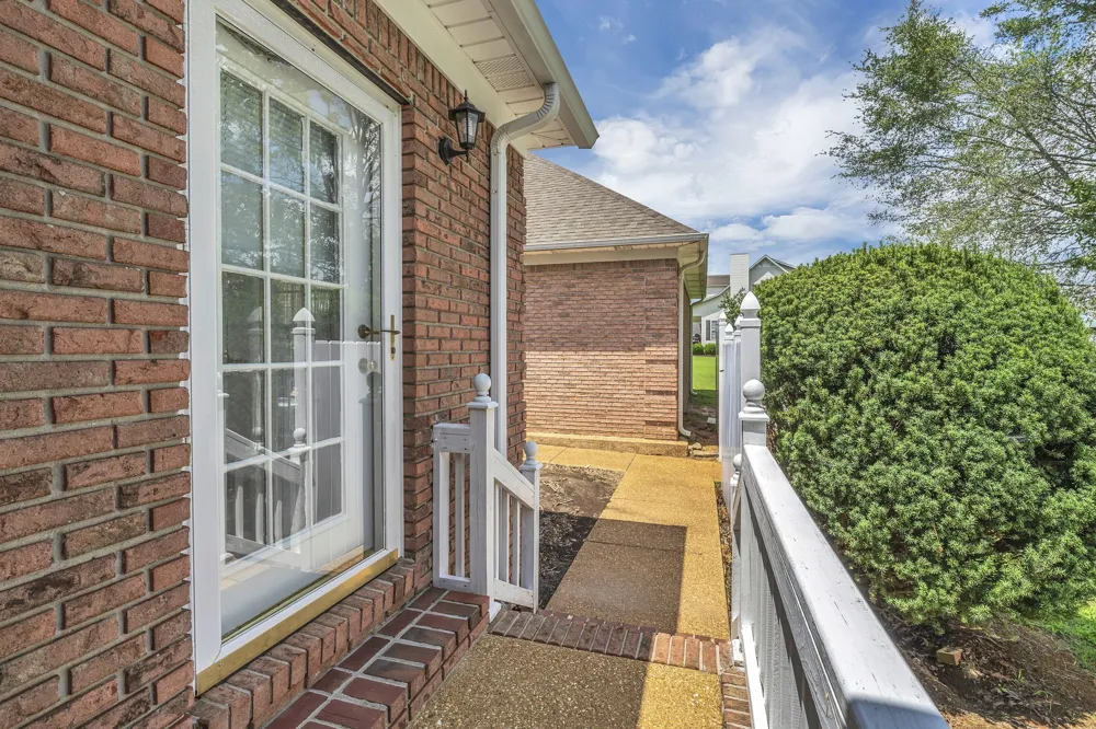 260 Kerr Farms Ln Savannah, TN 38372