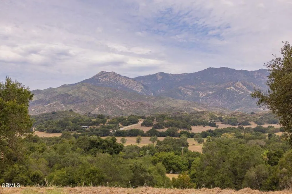 1410 Baldwin Road Ojai, CA 93023