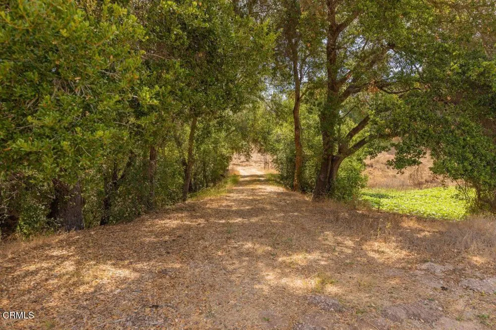 1410 Baldwin Road Ojai, CA 93023