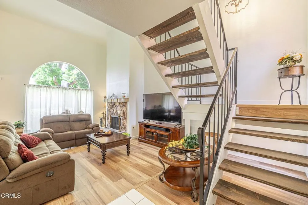 236 Shirley Lane Palmdale, CA 93551