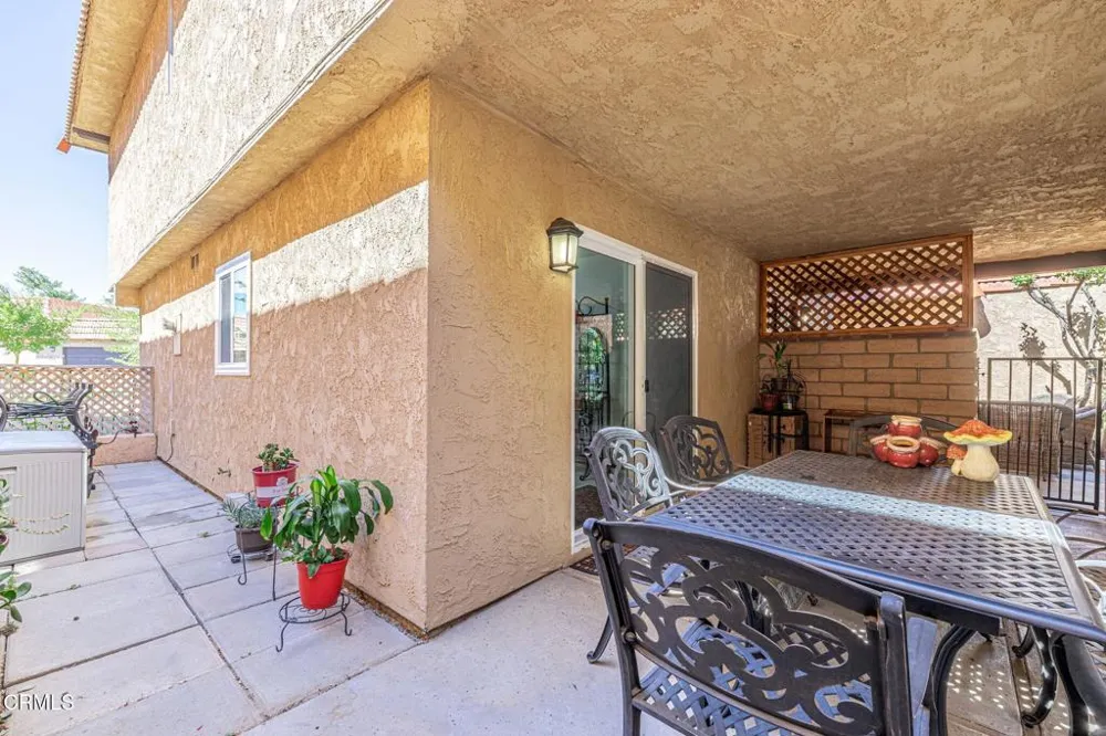 236 Shirley Lane Palmdale, CA 93551