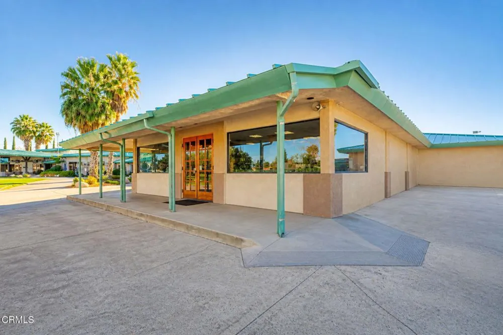 236 Shirley Lane Palmdale, CA 93551