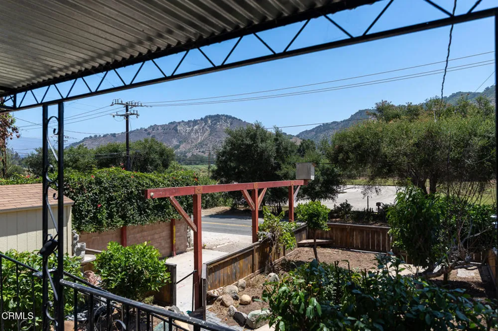 8111 Santa Ana Road Ventura, CA 93001