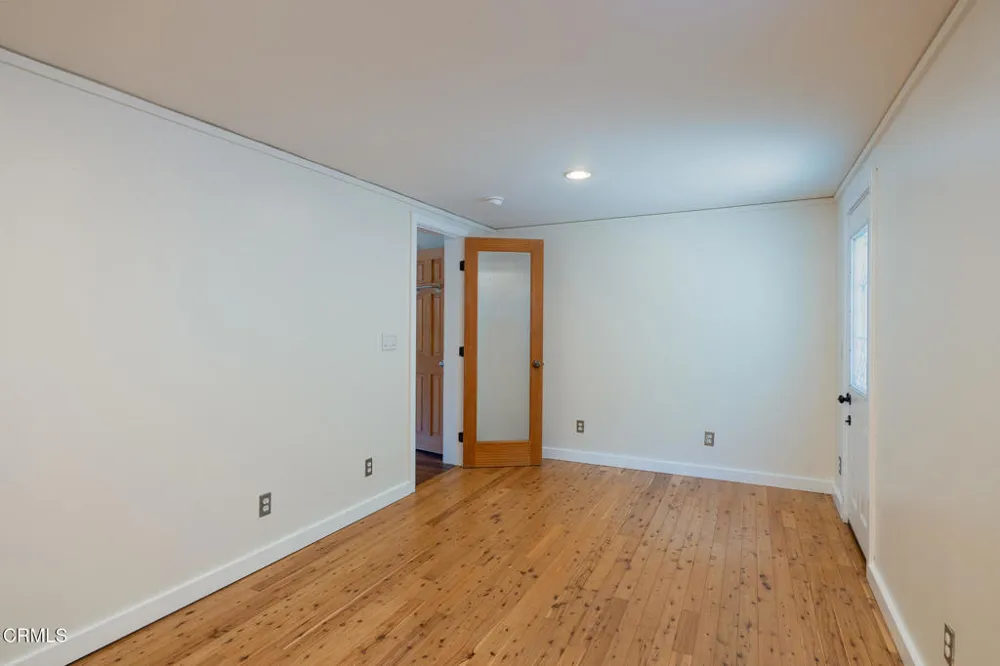 8111 Santa Ana Road Ventura, CA 93001