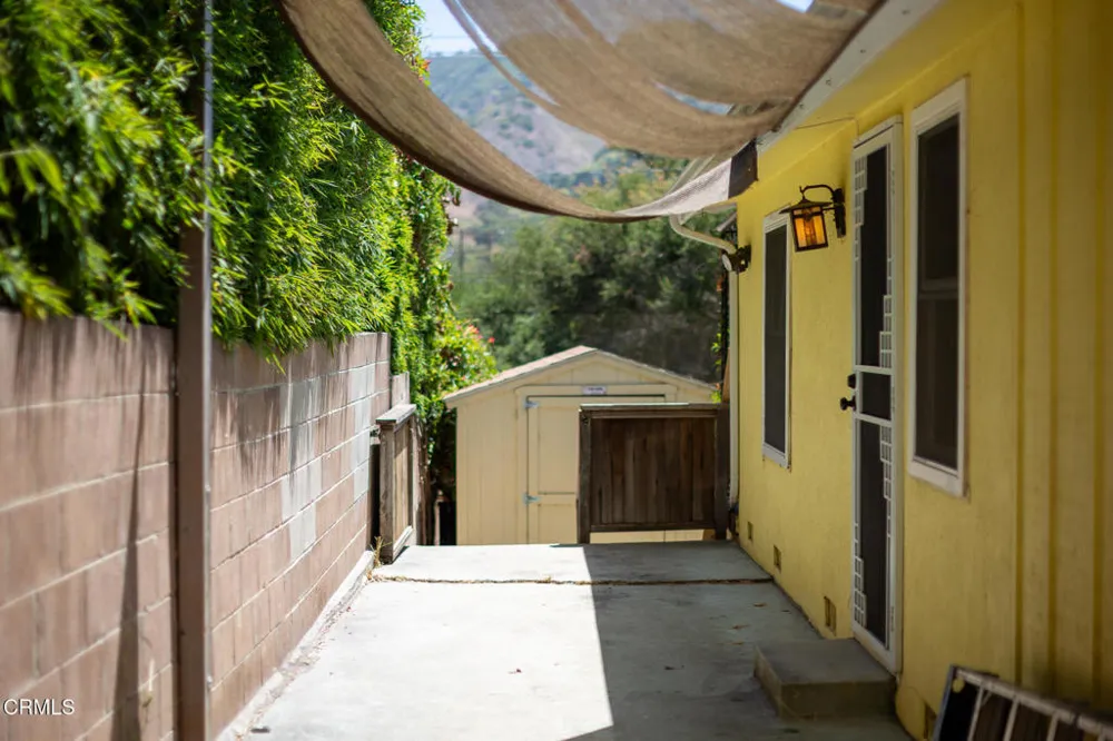 8111 Santa Ana Road Ventura, CA 93001