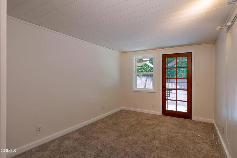 8111 Santa Ana Road Ventura, CA 93001
