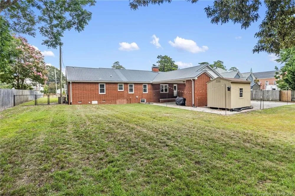 407 Main Street Street Raeford, NC 28376
