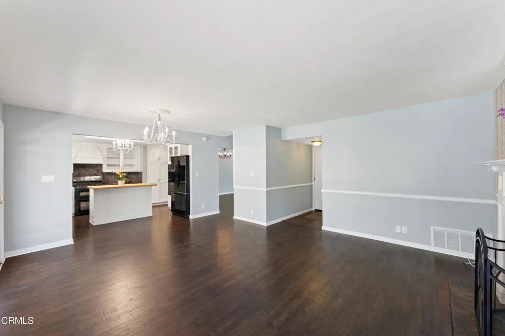 2292 Buffalo Avenue Ventura, CA 93003