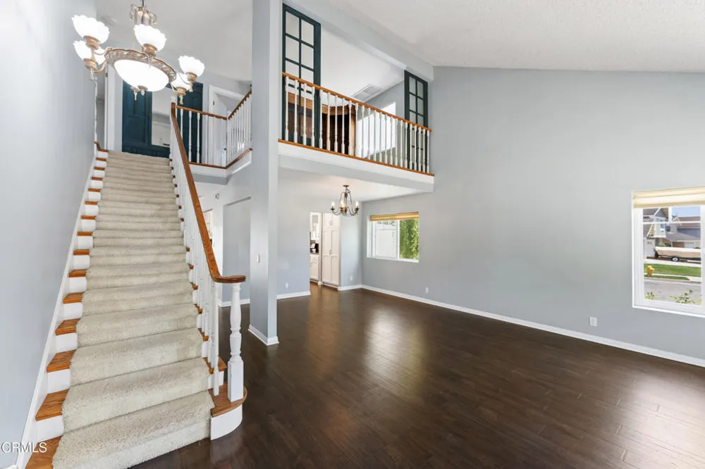 2292 Buffalo Avenue Ventura, CA 93003