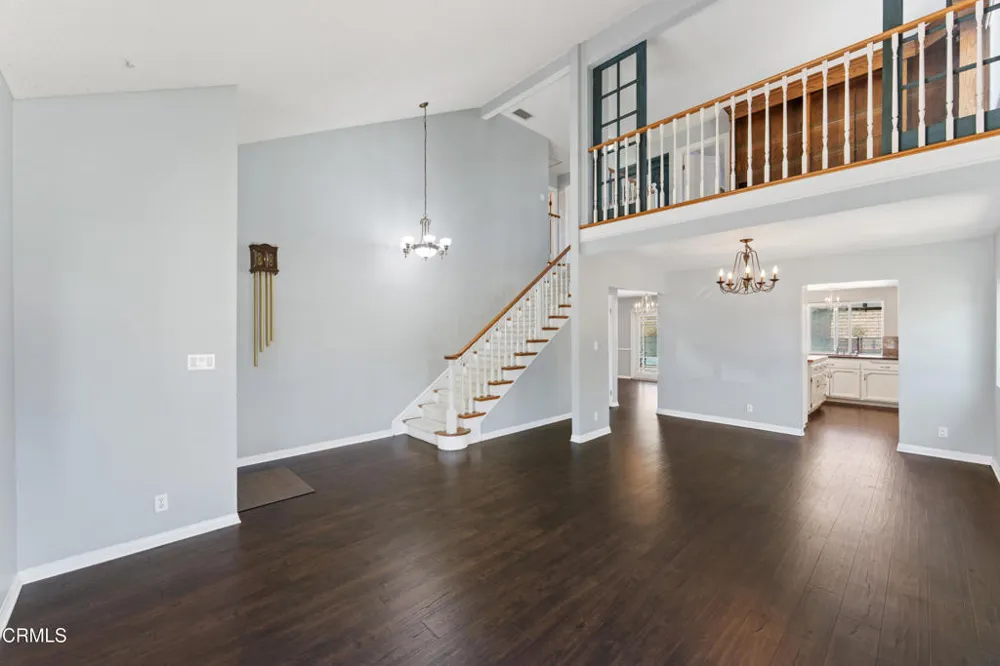 2292 Buffalo Avenue Ventura, CA 93003