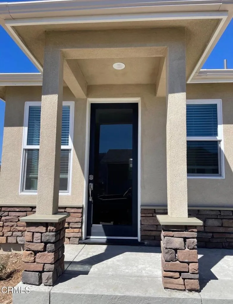 319 Grant Line Street Santa Paula, CA 93060