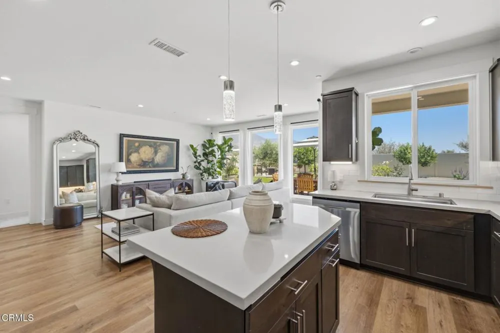 319 Grant Line Street Santa Paula, CA 93060