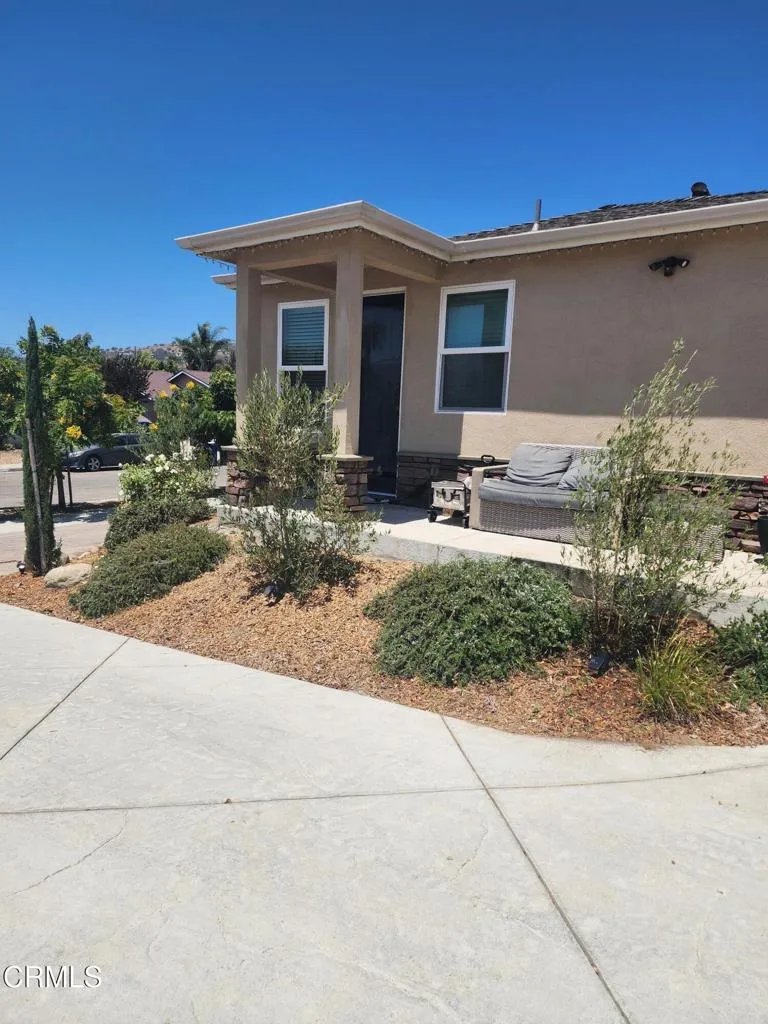 319 Grant Line Street Santa Paula, CA 93060