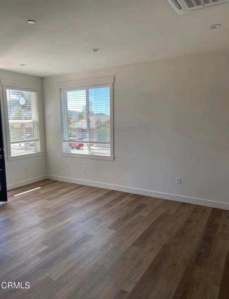 319 Grant Line Street Santa Paula, CA 93060