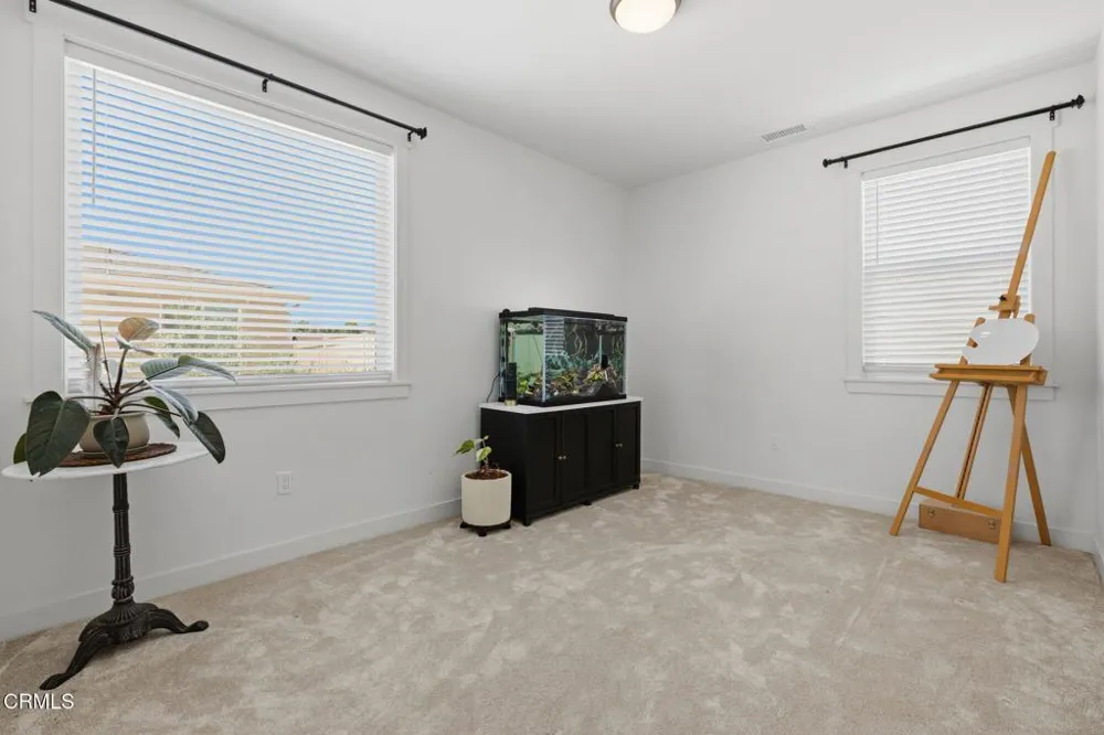 319 Grant Line Street Santa Paula, CA 93060