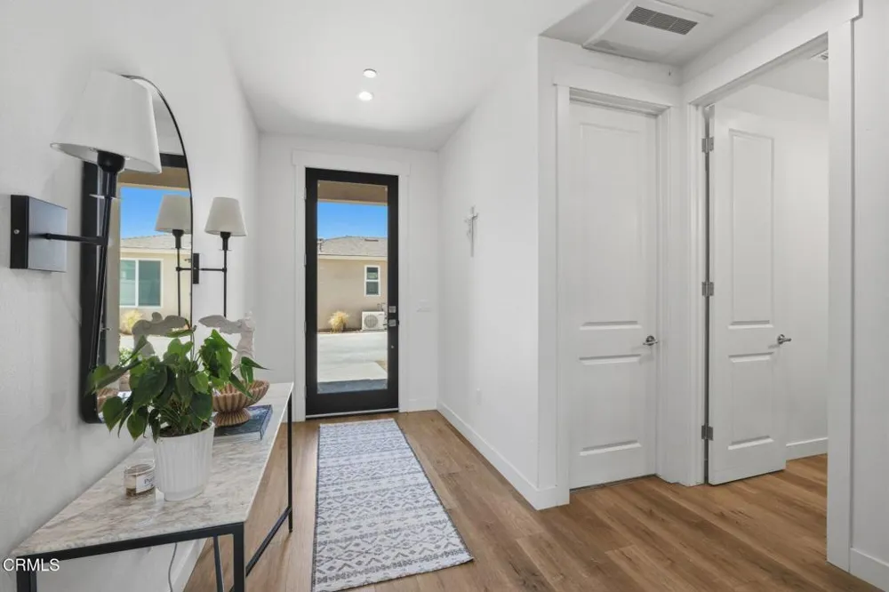 319 Grant Line Street Santa Paula, CA 93060
