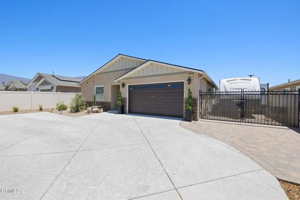 319 Grant Line Street Santa Paula, CA 93060