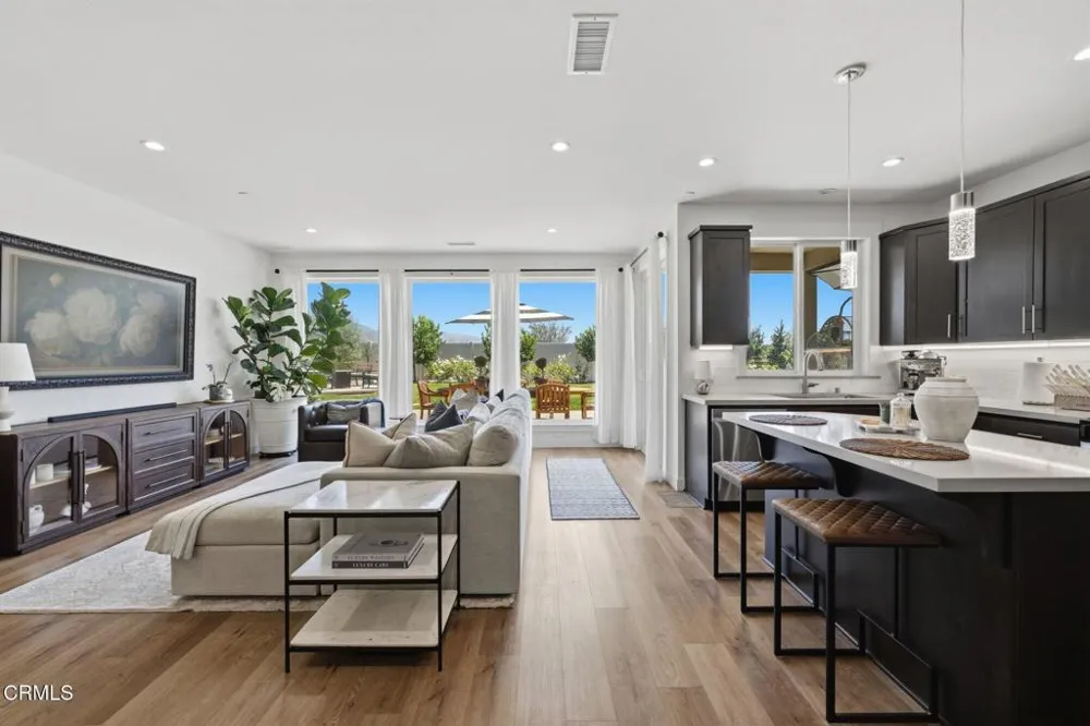 319 Grant Line Street Santa Paula, CA 93060