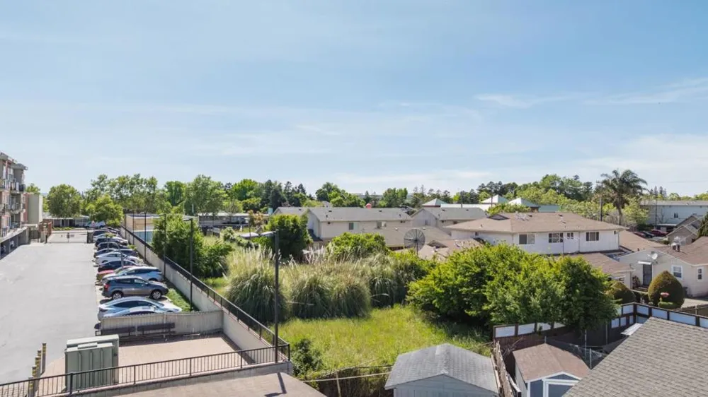 15950 E 14th Street San Leandro, CA 94578