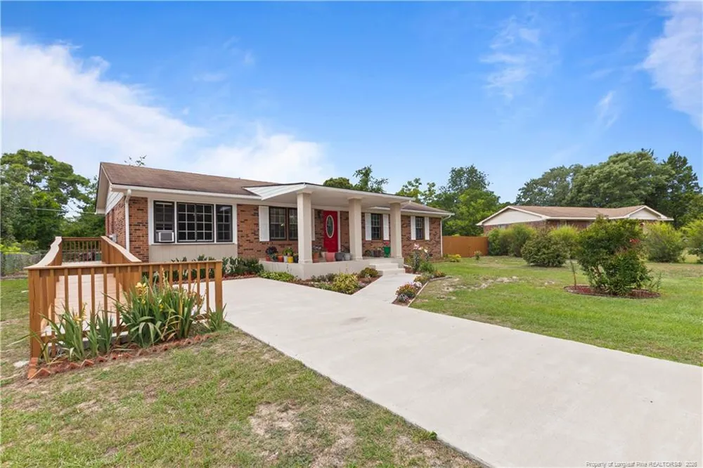 3643 Gloucester Drive Hope Mills, NC 28348