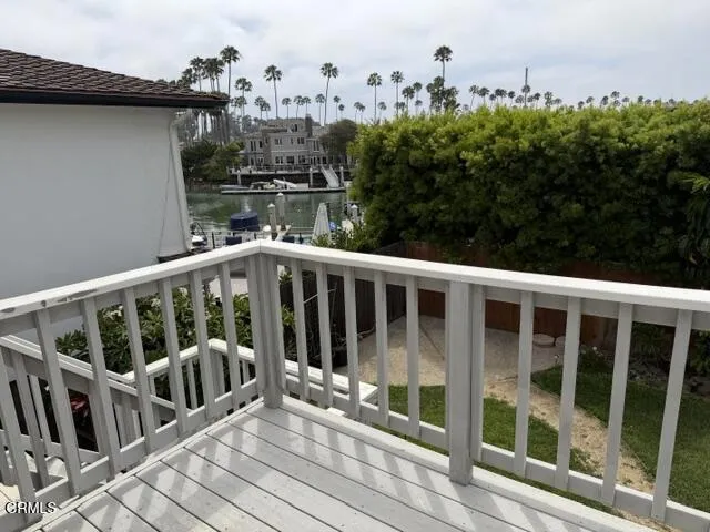 1094 Peninsula Ventura, CA 93001