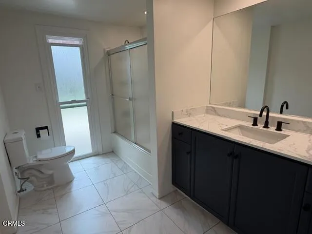 1094 Peninsula Ventura, CA 93001