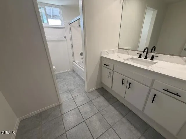 1094 Peninsula Ventura, CA 93001