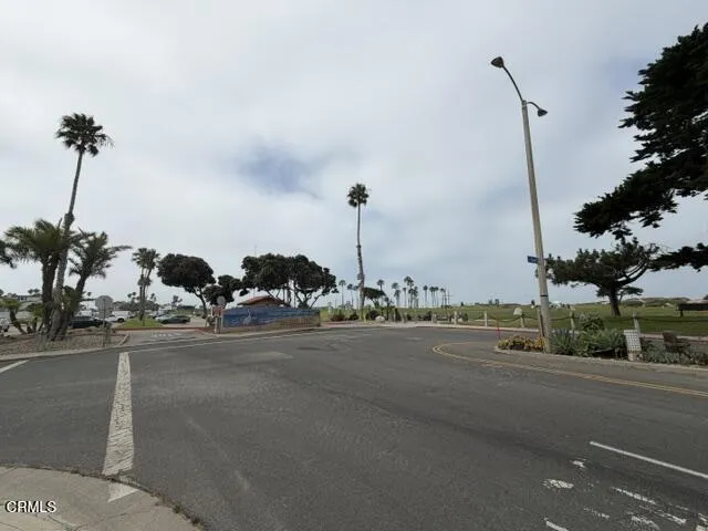 1094 Peninsula Ventura, CA 93001