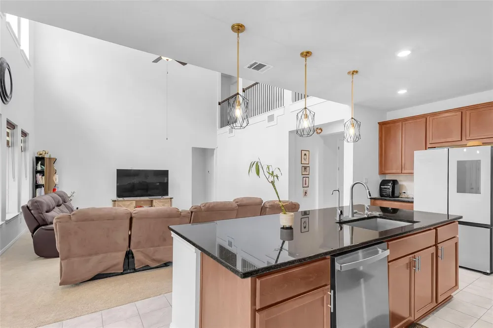 513 Jackson River Loop Kyle, TX 78640