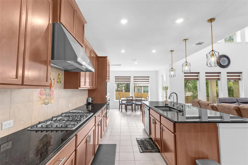 513 Jackson River Loop Kyle, TX 78640