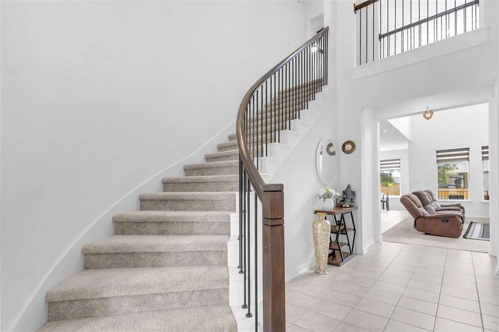 513 Jackson River Loop Kyle, TX 78640