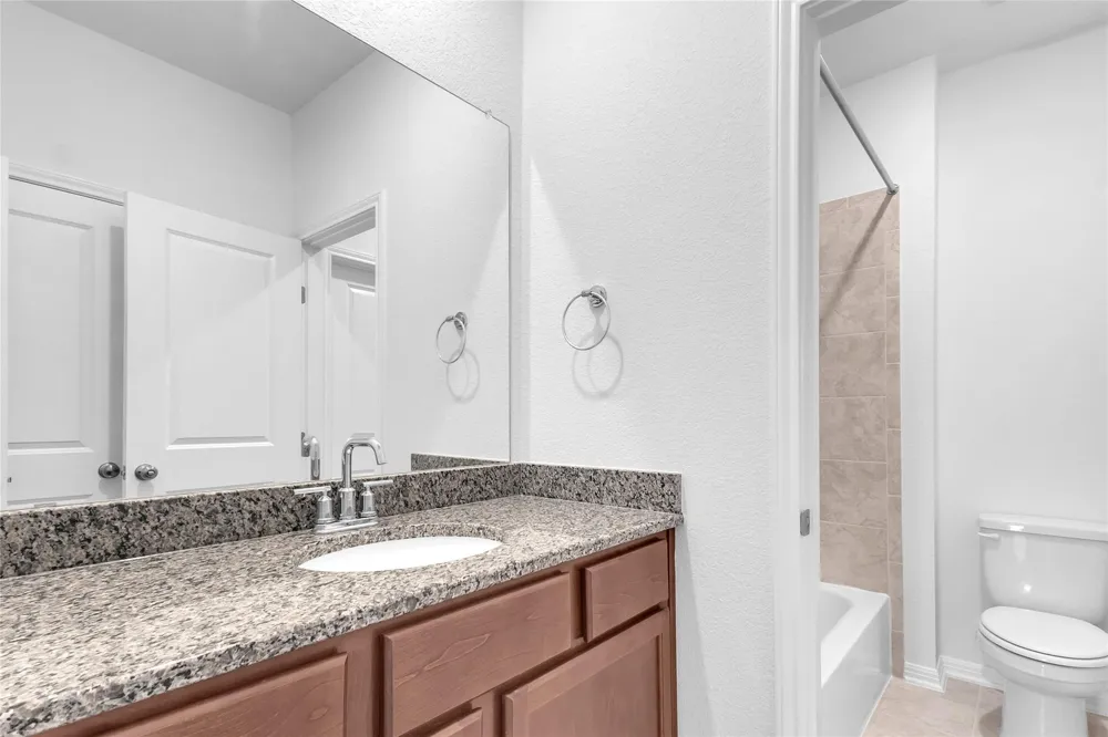 513 Jackson River Loop Kyle, TX 78640